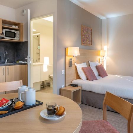 เรซิด็องซ์ โอดาลี น็องต์ ซีต เด กงเกร Aparthotel ภายนอก รูปภาพ