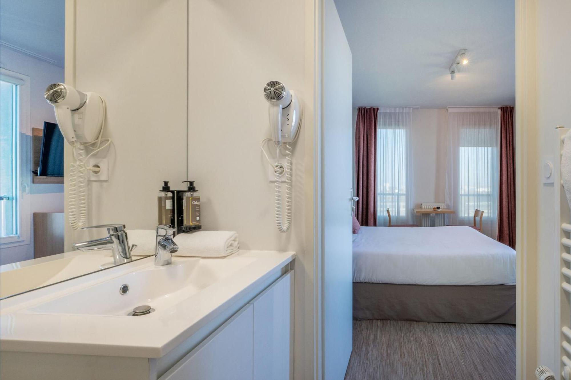 เรซิด็องซ์ โอดาลี น็องต์ ซีต เด กงเกร Aparthotel ภายนอก รูปภาพ